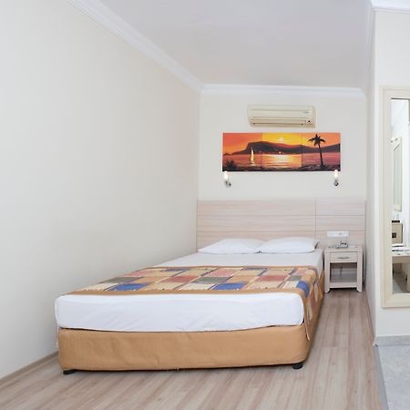 Gardenia Beach Hotel Окурджалар Екстериор снимка
